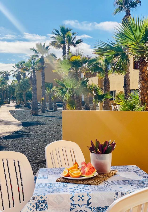 Appartement Beautiful Garden Flat Nearly Refurbished Free Wifi à Corralejo Extérieur photo