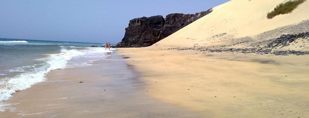 Appartement Beautiful Garden Flat Nearly Refurbished Free Wifi à Corralejo Extérieur photo